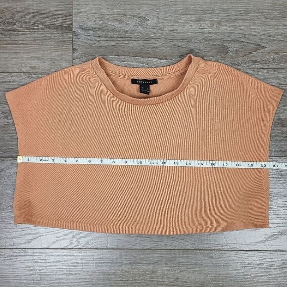 Revamped Tan Sleeveless Cropped Sweater Large - Picture 13 of 16